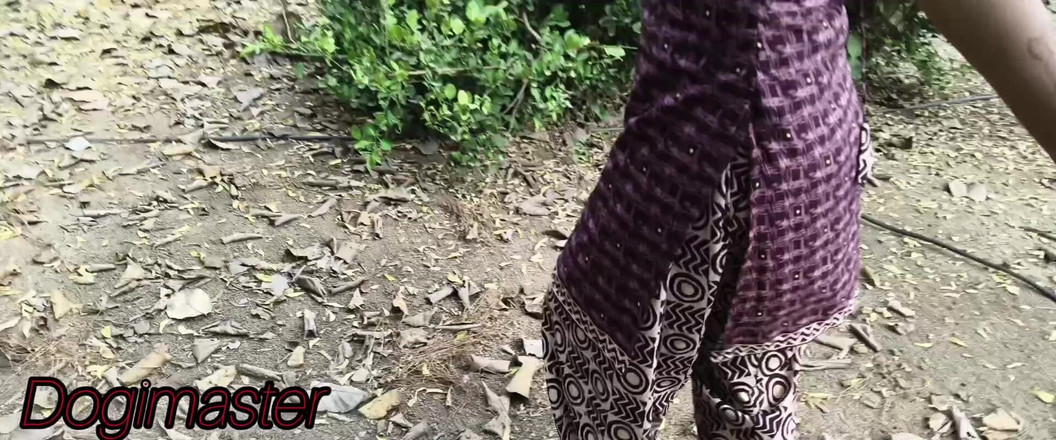 Dogimaster: गांव की लड़की खेत में मजा लेती है - प्रेमी के साथ सेक्स का पूरा मजा लें