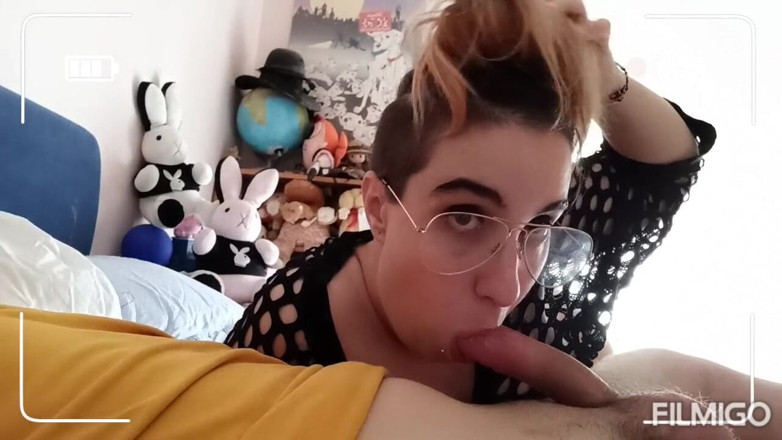 Cindy Loou: Sexy fishnet slut fucked hard