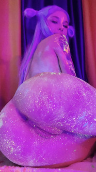 Do you wanna spank me?