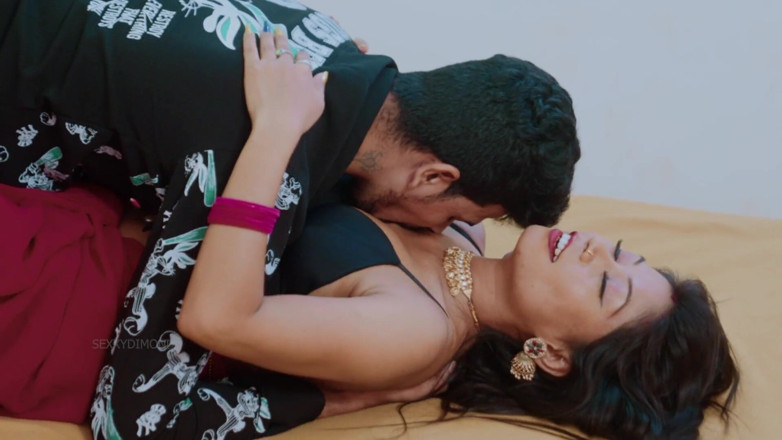 Kilash: Caliente india Assam Pornstar Gargi primera vez en sari sexo...