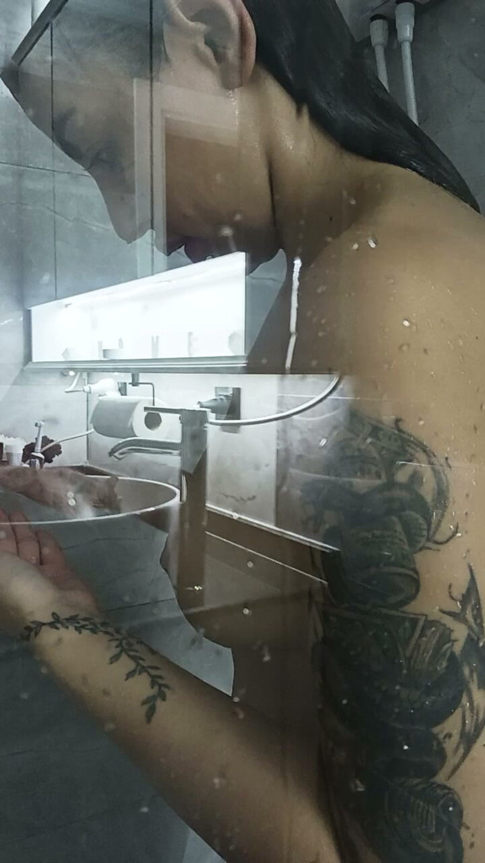 Esmer Tarcin: Watch Me Wet in the Shower
