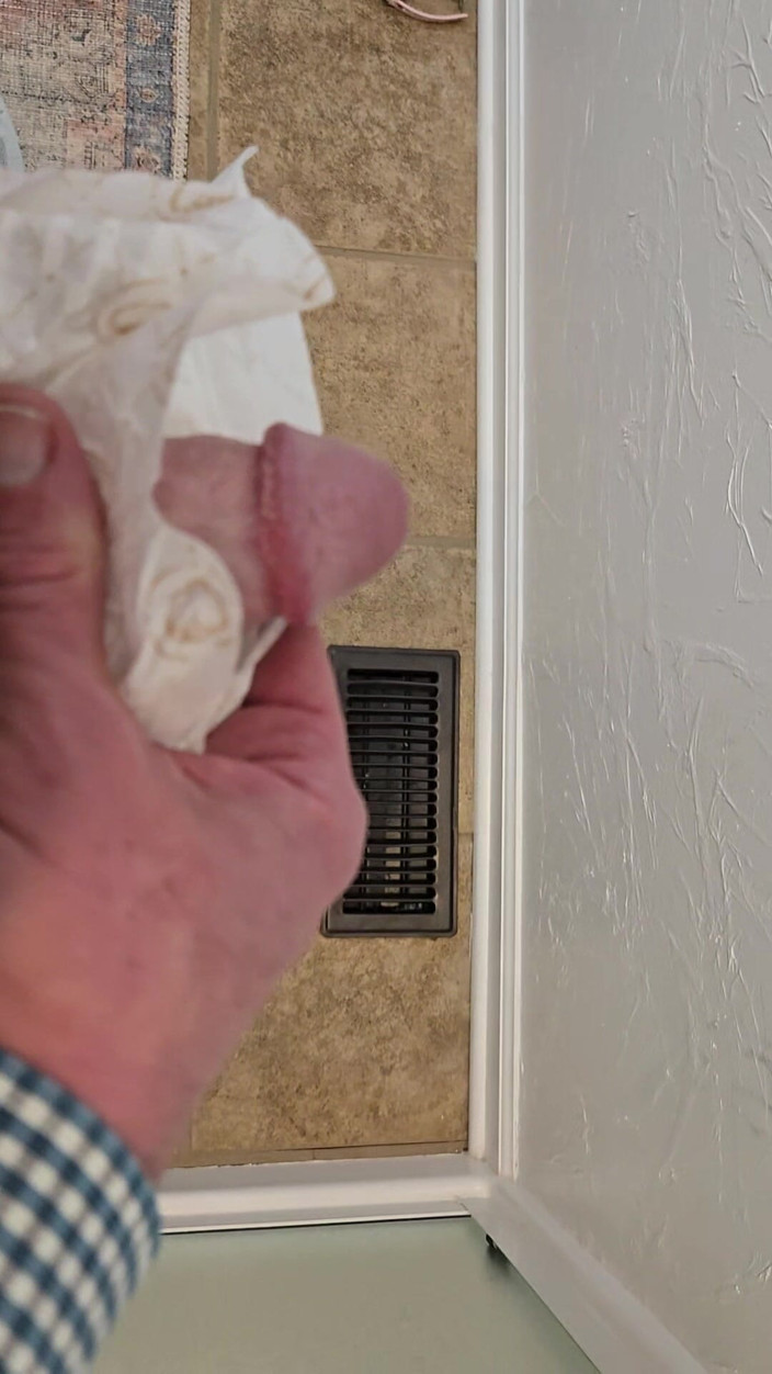 Takepad: New Kotex Pad Placement Wank with Big Pad