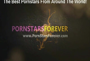 Pornstars Forever: एशियाई वेश्या हार्डकोर तीन लोगों की चुदाई में सख्त लंड साझा कर रही है
