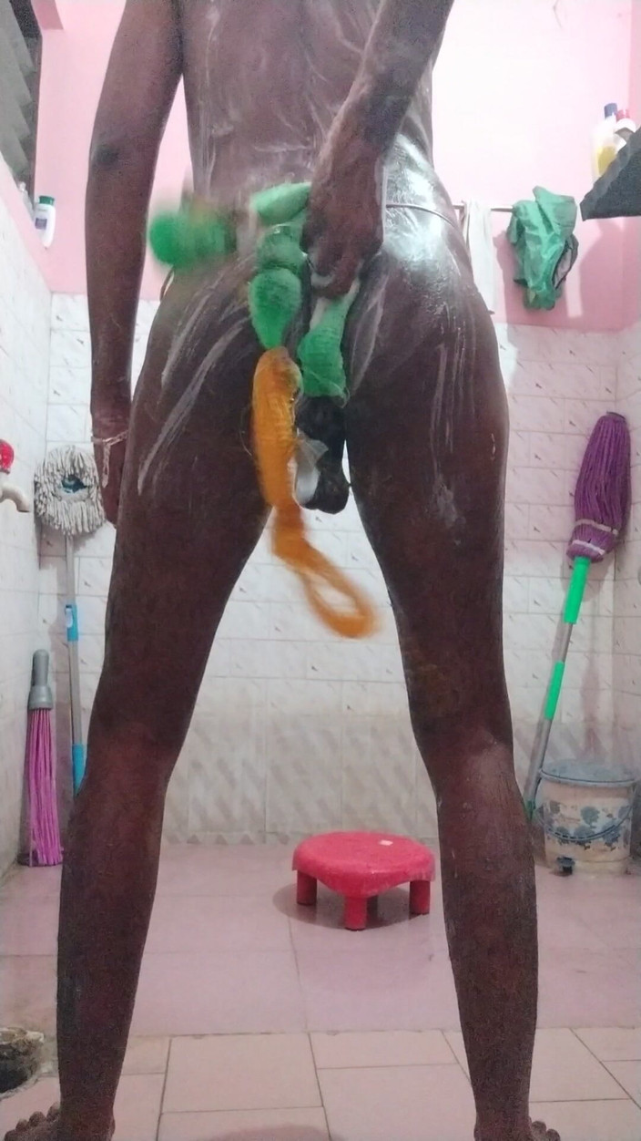 Tamil 10 inches BBC: Valuse para assinatura