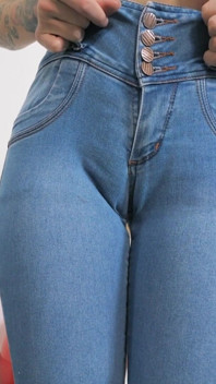 Beautiful New Model! Puffy Nipples Big Round Ass! What a PAWG! Super Tight Jeans!
