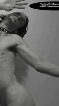 Early Self-photography Nude-modeling (2013)