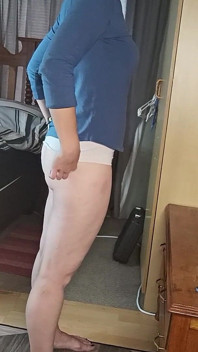 セックス満ちた昼休みと手コキ。女の子たちはただ精液で満たされたいだけだ