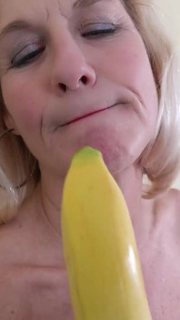 De vuelta de las tiendas con mis frutas y vegetales