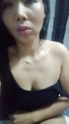 Asian rich model: Amo um sorriso