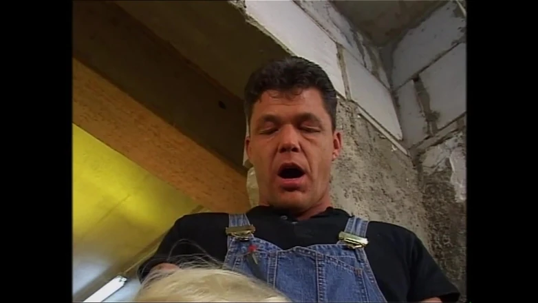 Muschi movie official: Amador alemão é fodido no canteiro de obras