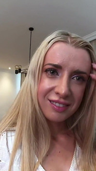 Adriana Sweetblonde的私人观看 - 第1部分