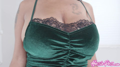 Hussie Auditions: Paris Šuká zpět s Paris The Muse, Johnny Love