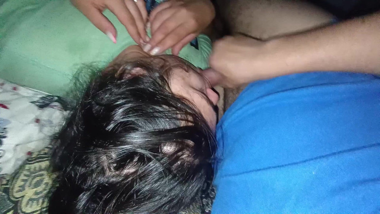 Ionut899: Keesokan harinya ayah tiri memberi saya blowjob lain dan saya...