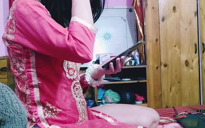 Bolly Karma: Máy bay bà già nóng bỏng được hút thuốc trước khi...