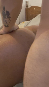 Mi Preciosa Culona Otra Vez Sacando La Leche De La Verga Con Su Ano