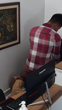 Sexo No Escritório