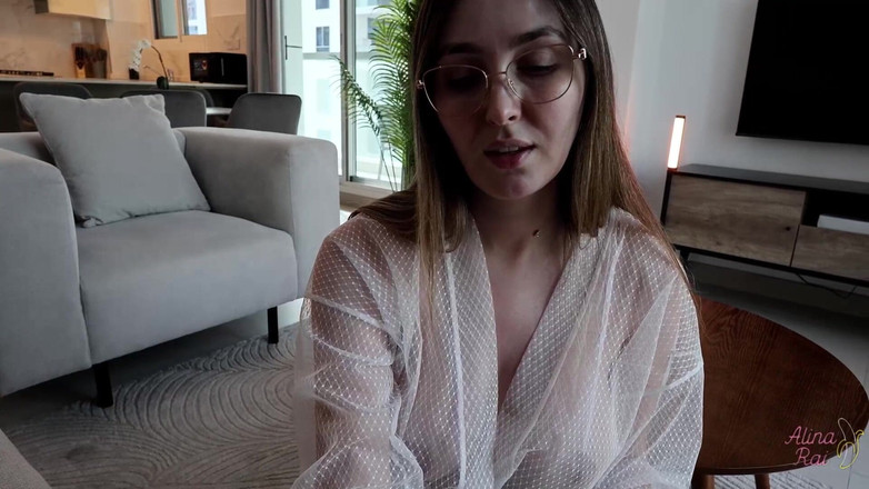 Alina Rai: Její manžel byl pryč, její kundička byla mokrá, tak jsem...