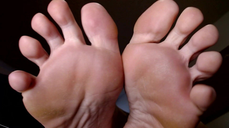 Abby Anna: Ik hou van mijn lange tenen