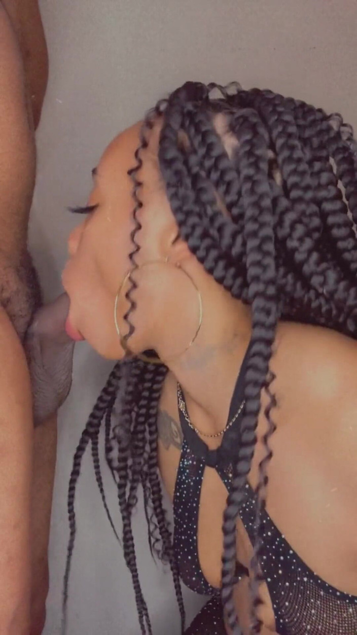 SexLoveRed: Připojte se k mým jediným fanouškům, nové video sání čůráka