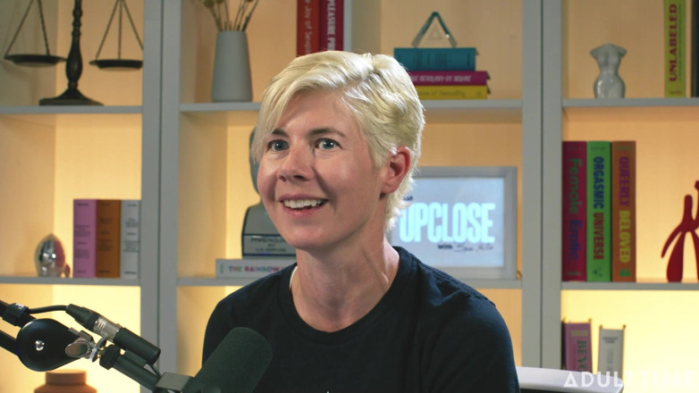 Adult Time Podcast: Anna Claire Cloud exhibiționism &amp; Riches | Podcast pentru adulți