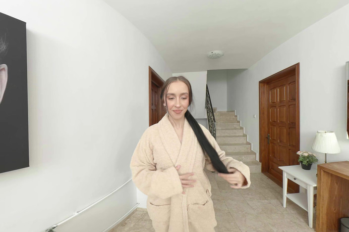 NO2StudioVR: Lara Sins - Not There! Just Anal!