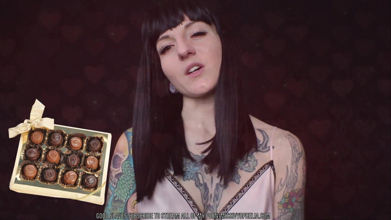 Miss Ivy Ophelia: Lovesick sissy doll triggers 2