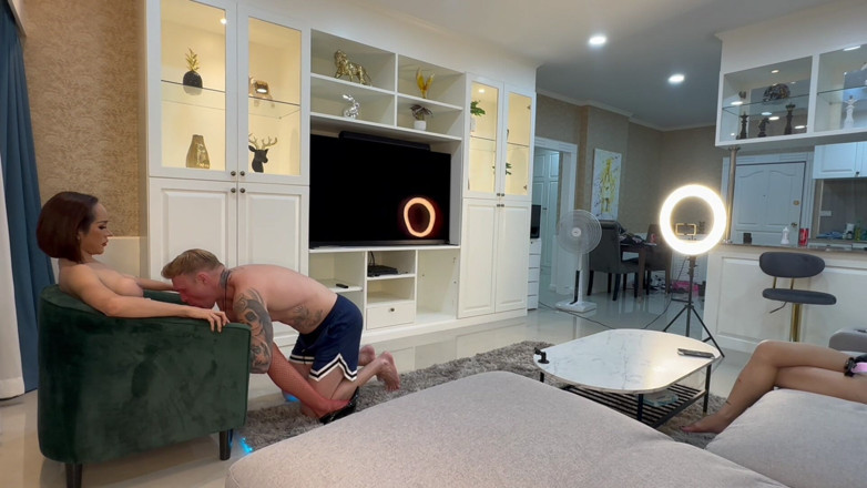 Legacy Mess: Sexy Big Tits Blonde Hung Bobshell Fucks with Big Ass...