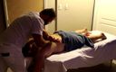 Huzzbearz: Rugbyspieler bekommt eine massage