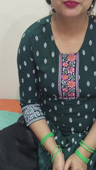 Indische stiefschwester verliert ihren dicken arsch in Ludo spiel in Hindi gefickt