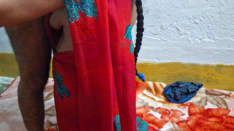 Busty Banuu: 丰满的饥渴继妹被继兄干