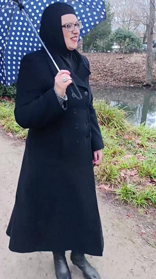 Asisa_oz: I Played with a Big Cock Outside in the Park,...