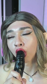 Liveshow Sissy Gives You a Sloopy Blowjob