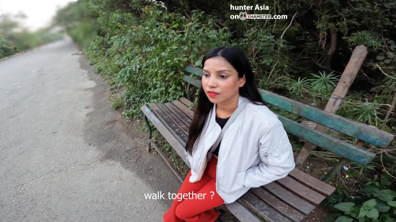 hunter Asia: Azgın Hintli kız erkek arkadaşını aldatıyor ve yabancı adam tarafından...