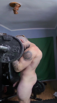 Naked Gym Ritual - Fullbody Training & Jerking