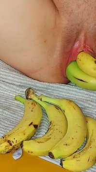 Trei banane înăuntru!