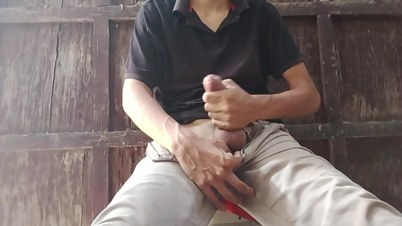 WolfGV: Cumshot hangat dari seorang pria Latin