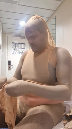 Nylon play: Dubbellaags nylon omhulding