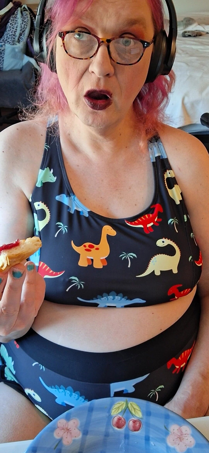 Princess Udders: Dinosaur Girl Eats Breakfast!