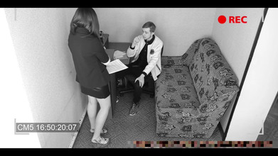 SweetAndFlow: Bos mengongkek Setiausaha berkahwin - kamera merakam segala-galanya!