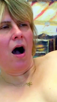 Curvy MILF with saggy tits gets fucked by the neighbor