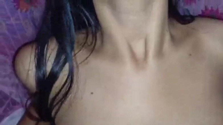 Priya ki chut: 阿萨姆女孩被她的男朋友狠操 第2部分