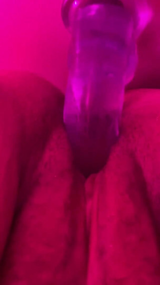 AJtheMindfulLotus: Moendo meu vibrador na parede