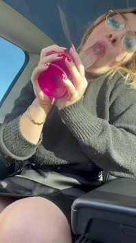 Femme Fontaine En Extérieur Gros Gros Squirt!!