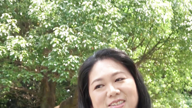 MBM3988: H057g06 52 yaşındaki evli kadın 28 yıllık büyük göğüslü olgun kadın!