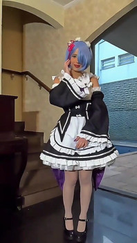 Zne cosplay - rem from rem:zero ft. waifus suyu ve kareozne