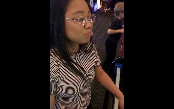 Little Fey: Video game arcade remaja Asia kecil culun bj dan creampie