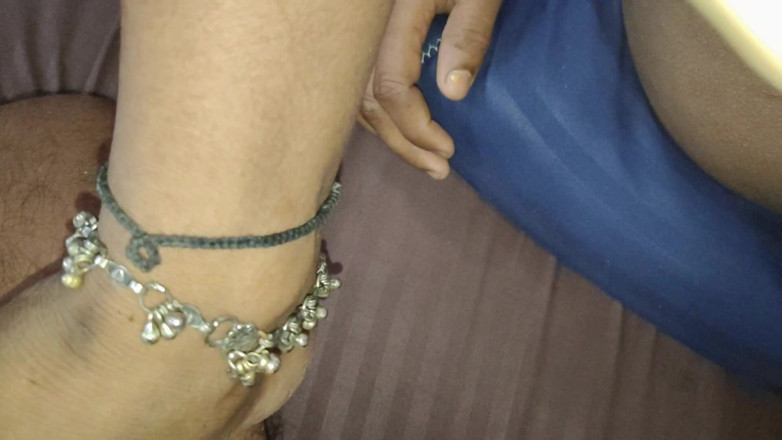 Desi Indian studio: Anal Bhabhi Ki Pierwszy raz Gand Ki Chuadai