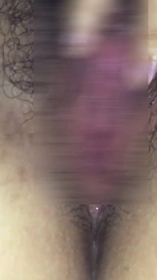 yellowsubmarine: Masterbating před kamerou