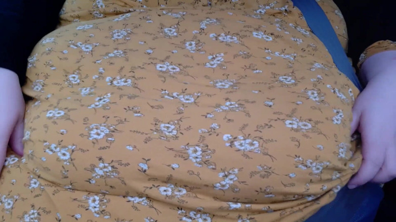 SSBBWLadyBrads: My fat belly in a car