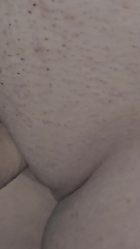 Super Detail: Cock Tře Klitoris. Sperma na kundičce. Používejte sperma jako lubrikant. Ženský orgasmus. Červené kalhotky.